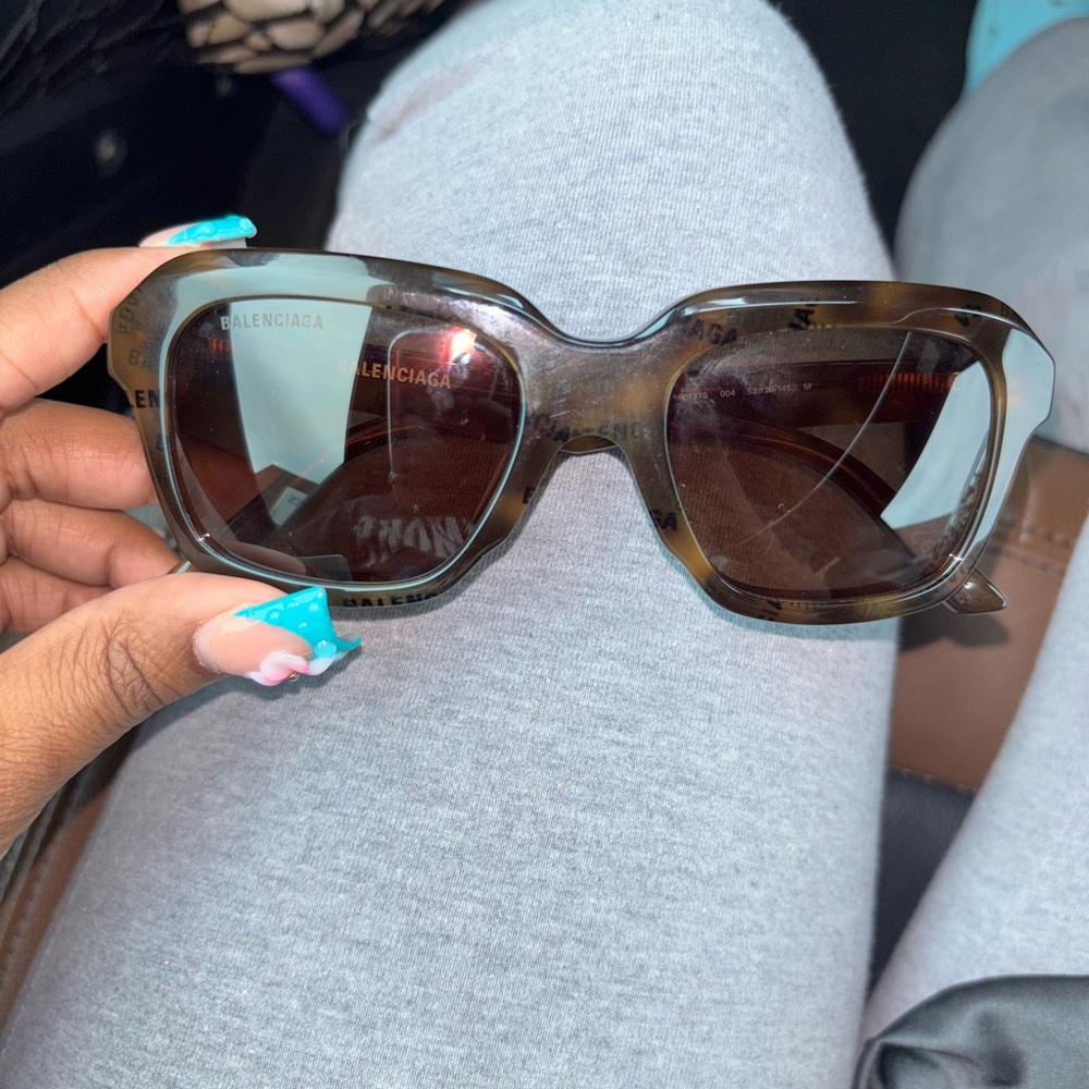 Balenciaga Brown Oversized Sunglasses with Gradient Lenses